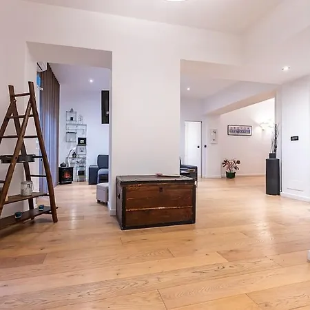 H&art: Cuore Della Apartamento *